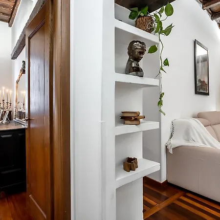Trevi Fountain Luxury Apartamento