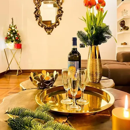 Trevi Fountain Luxury Apartment *